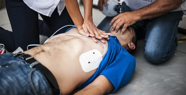 ICTQual Level 2 Award in Cardiopulmonary Resuscitation and Automated External Defibrillation 