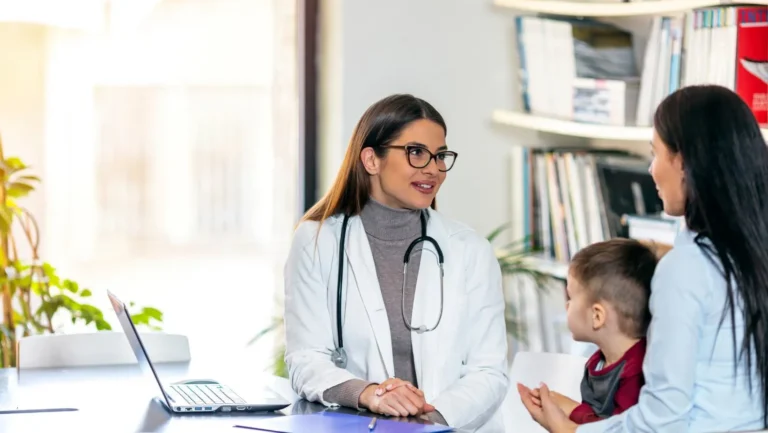 ICTQual Level 3 Award in Becoming a Paediatrician: Basic Guide