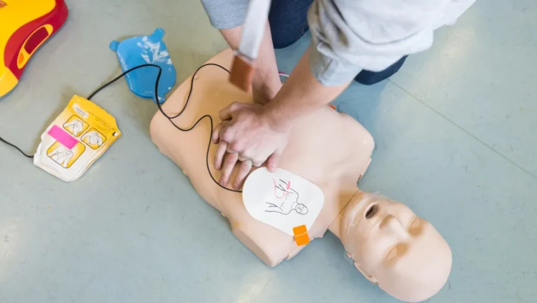 ICTQual Level 3 Award in Emergency Response: Using an AED