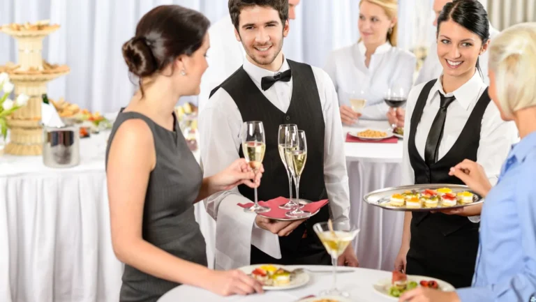 ICTQual CPD Course in Food and Beverage Service Essentials