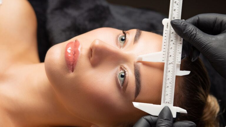 ICTQual Level 2 Certificate in Lash and Brow Treatments