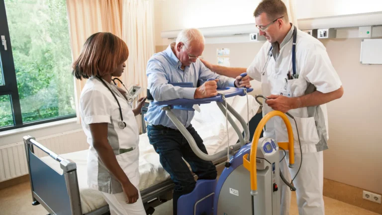 ICTQual AB Level 3 Certificate in Vacuum Lifters