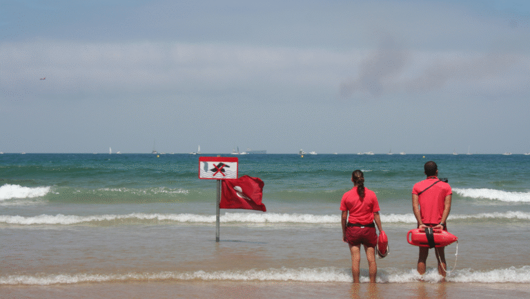 ICTQual AB Level 3 Award in National Vocational Beach Lifeguard Qualification (NVBLQ)