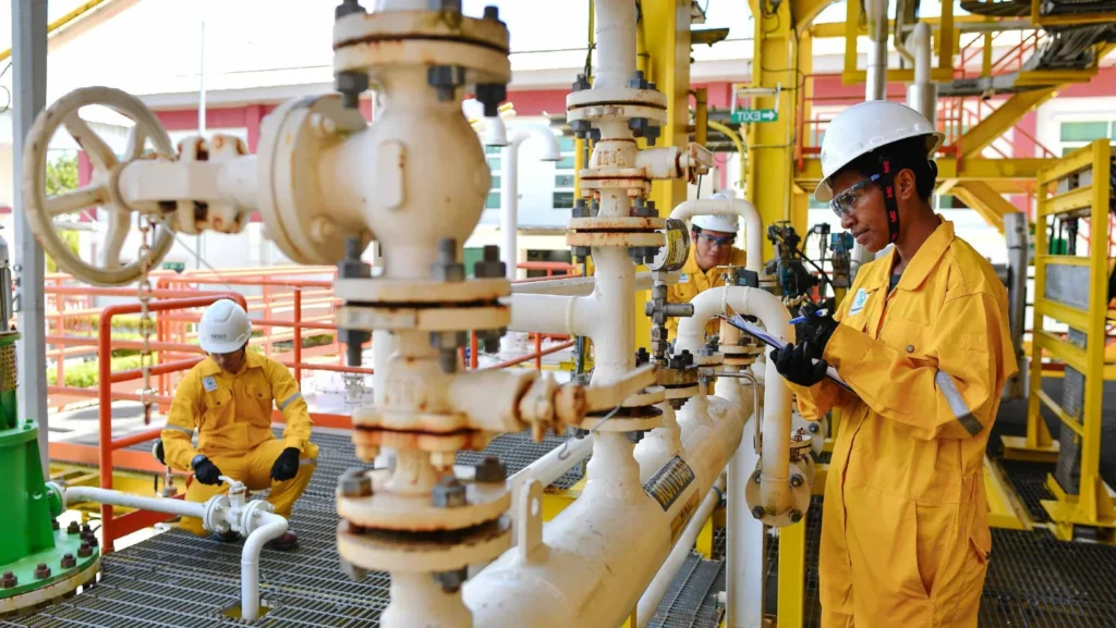 ICTQual AB Level 7 Diploma in Quality Assurance / Quality Control (QA/QC) and Piping Engineering 201 ICTQual AB Level 7 Diploma in Quality Assurance / Quality Control (QA/QC) and Piping Engineering