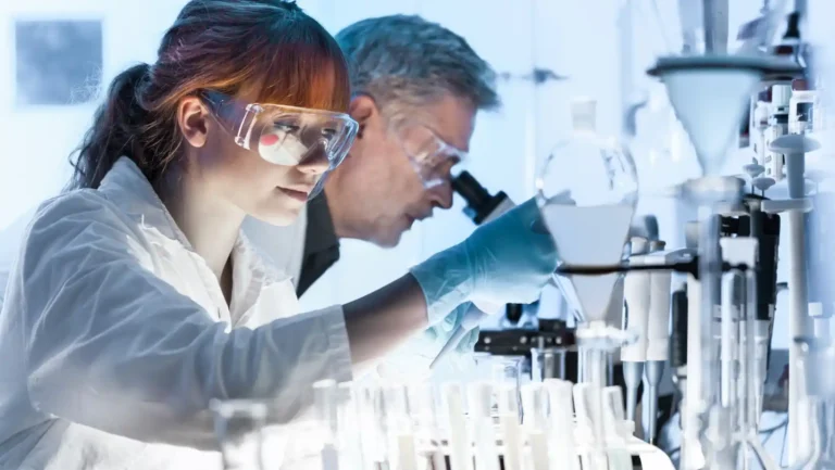 ICTQual AB Level 4 International Diploma in Medical Laboratory Technology