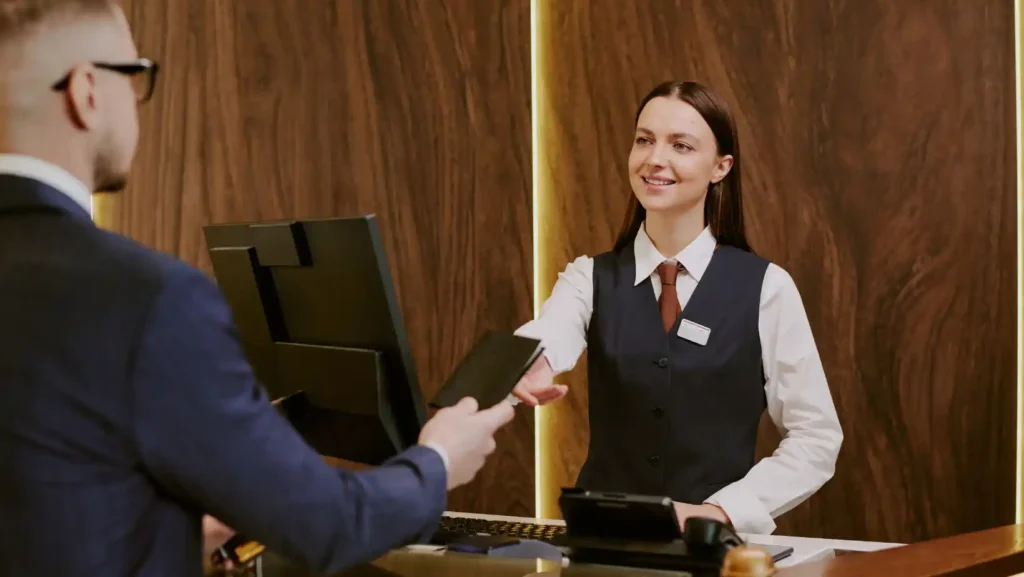 ICTQual AB Level 3 Certificate in Service Quality - Courtesy 100 ICTQual AB Level 3 Certificate in Service Quality - Courtesy