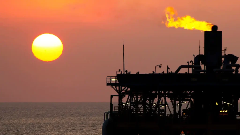 ICTQual International Level 3 Diploma in Oil and Shipping Operations