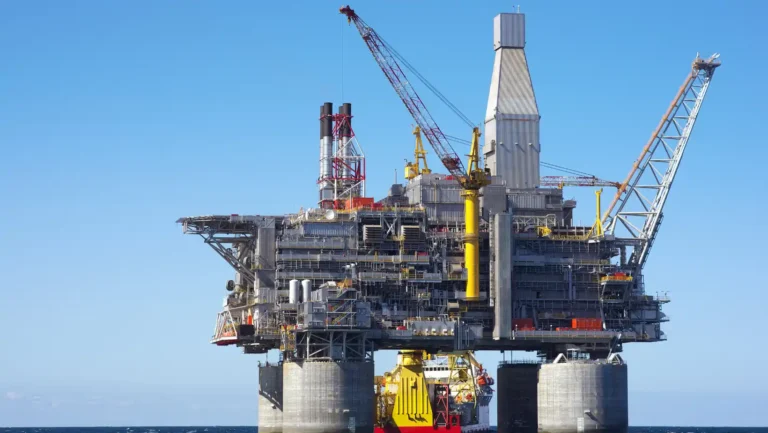 ICTQual International Level 4 Diploma in Oil and Shipping Operations